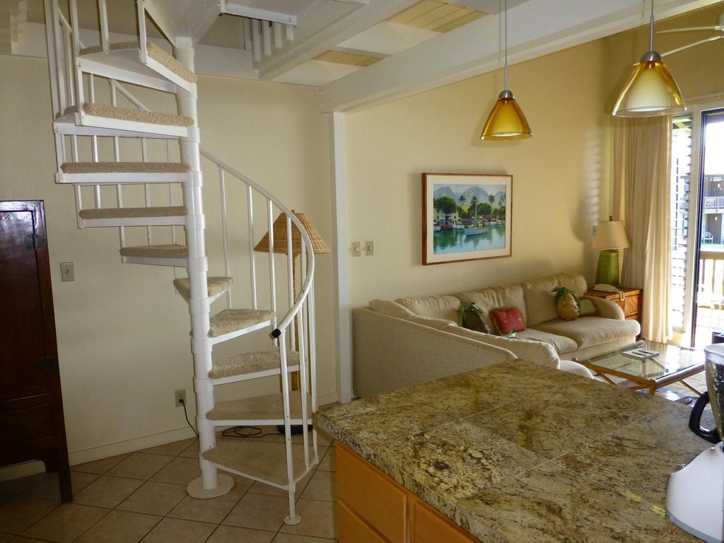 Mahina Surf 220 By Redawning Aparthotel Lahaina Exterior foto