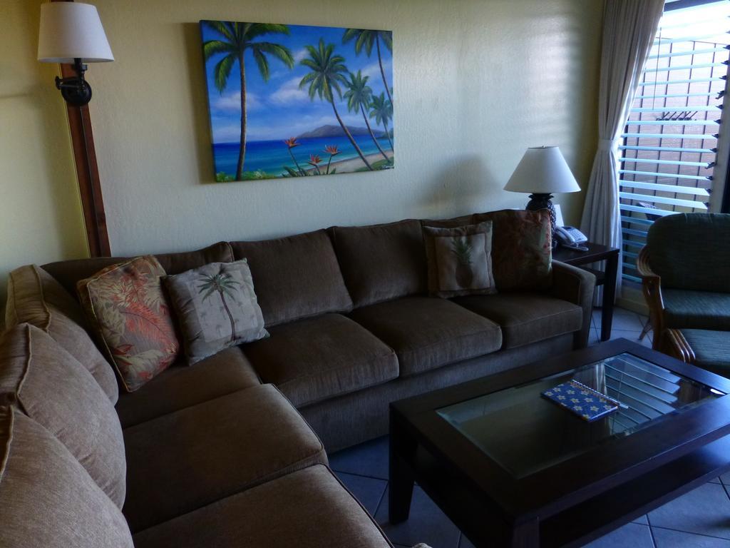 Mahina Surf 220 By Redawning Aparthotel Lahaina Exterior foto
